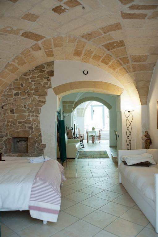 Casa D'Artista Suite & Garden Lecce Pokój zdjęcie