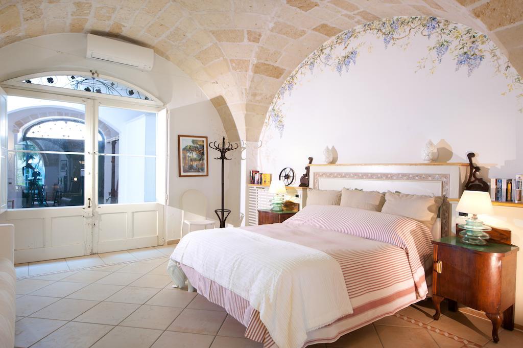 Casa D'Artista Suite & Garden Lecce Pokój zdjęcie