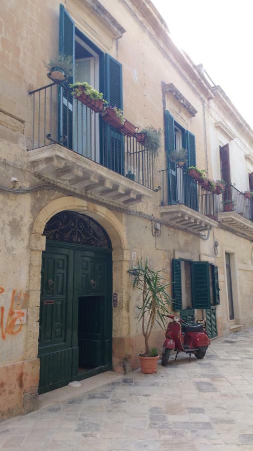 Casa D'Artista Suite & Garden Lecce Zewnętrze zdjęcie